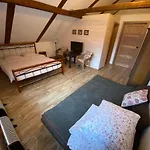335 Country house
